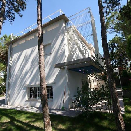Ba - Carla Apartments - Modern Apartments - Lignano Sabbiadoro Bagian luar foto