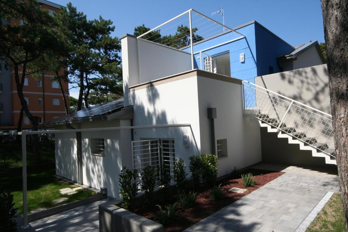 Ba - Carla Apartments - Modern Apartments - Lignano Sabbiadoro Bagian luar foto